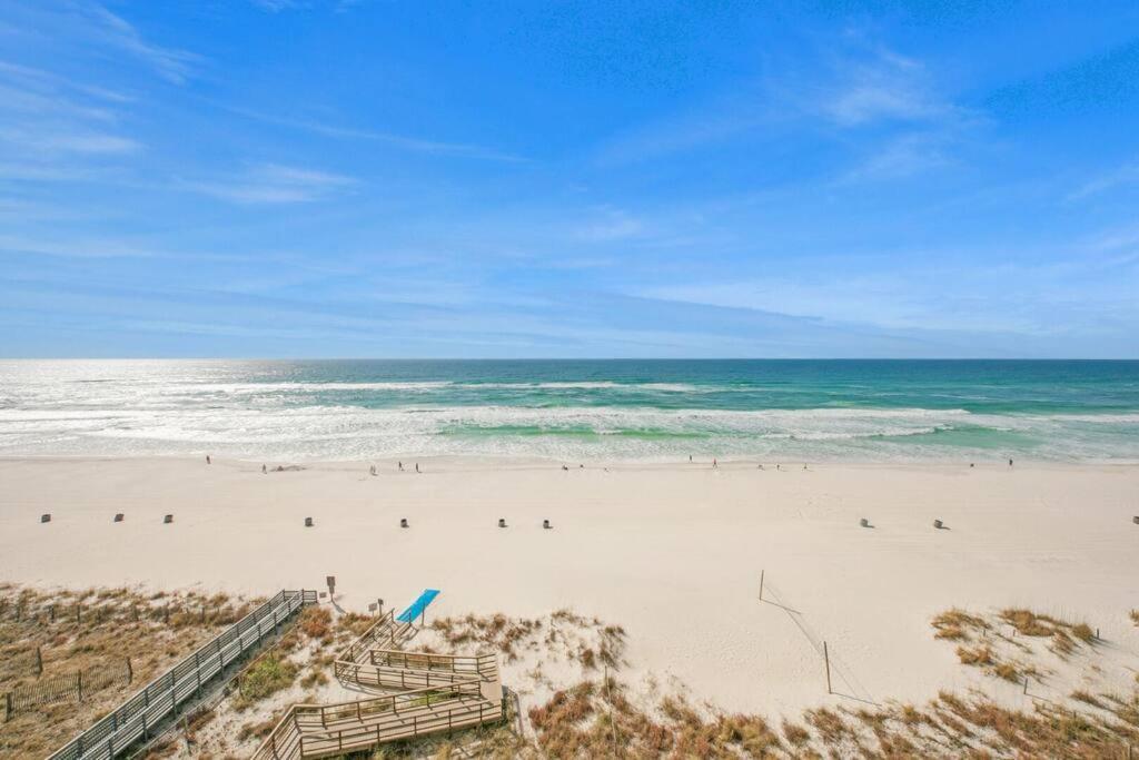 Beachfront #509 At Majestic Appartement